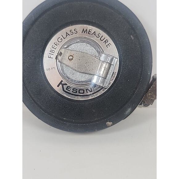 50 ft Keson fiberglass measuring tape - Picture 2 of 4